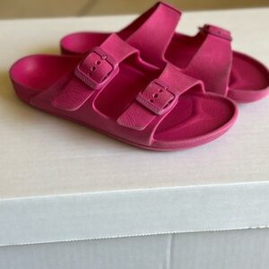 BIRKENSTOCK - KIDS - TODDLER - SIZE 13Y - SIZE 13C - SANDALS - PINK